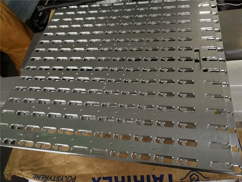 龍門CNC對外加工